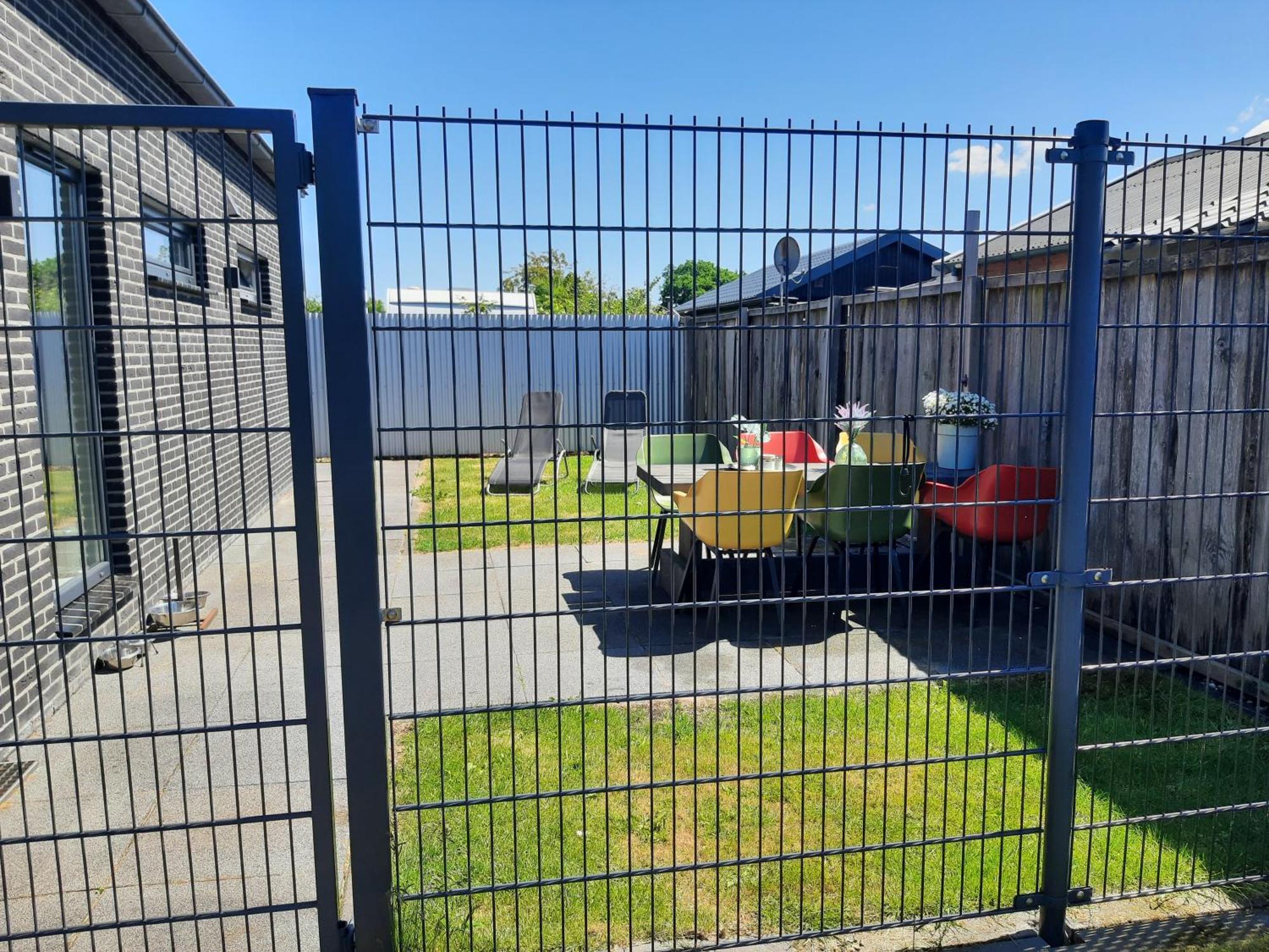 Vakantievilla 10 Km Honden Welkom Omheinde Tuin Sauna Buitenbad *